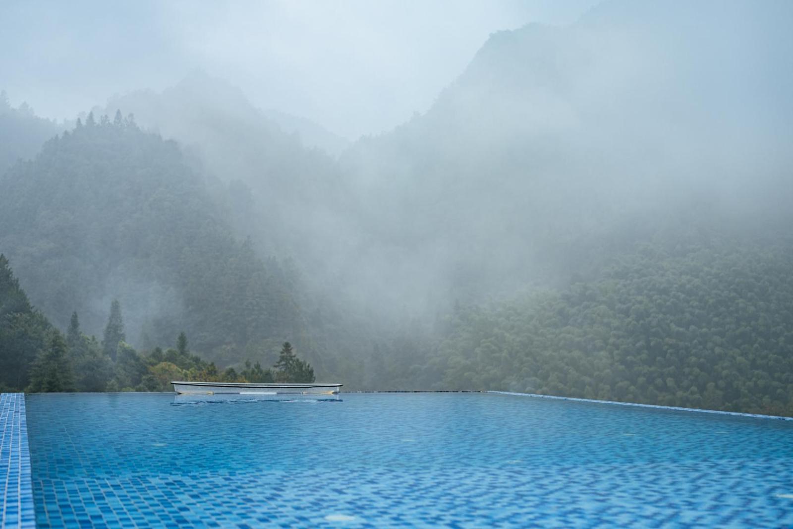 Hilltop House Resort Zhangjiajie Exterior foto